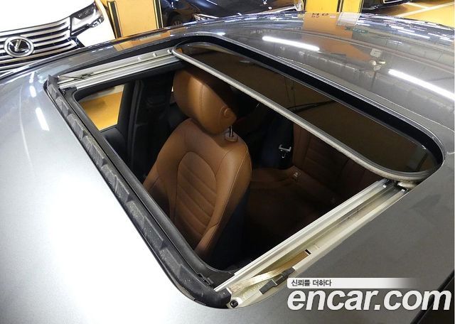 Mercedes-Benz GLC-Class 2023 — photo 19