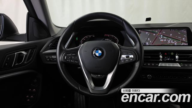 BMW 2-Series 2023 — photo 19