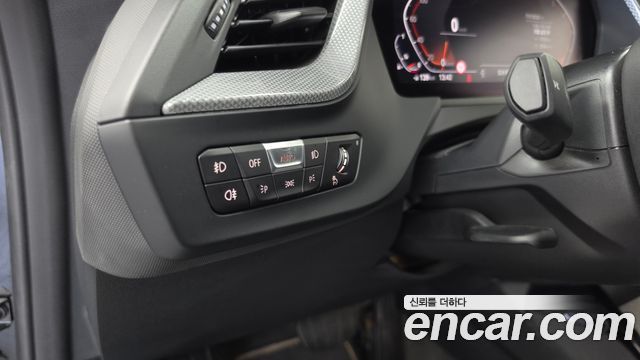 BMW 2-Series 2023 — photo 30