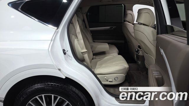 Genesis GV80 2021 — photo 17