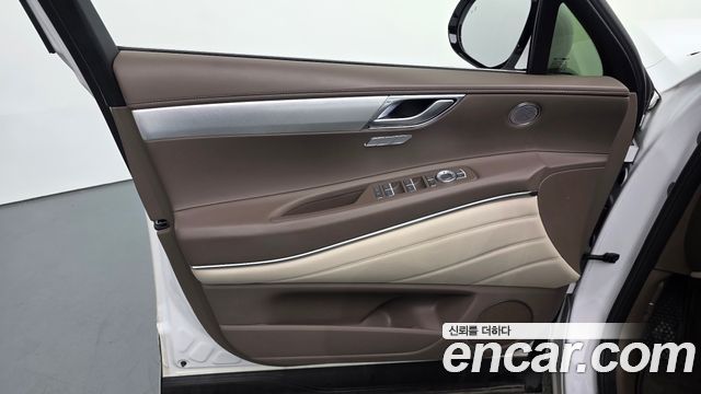 Genesis GV80 2021 — photo 14