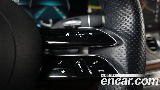 Mercedes-Benz E-Class 2021 — photo 23