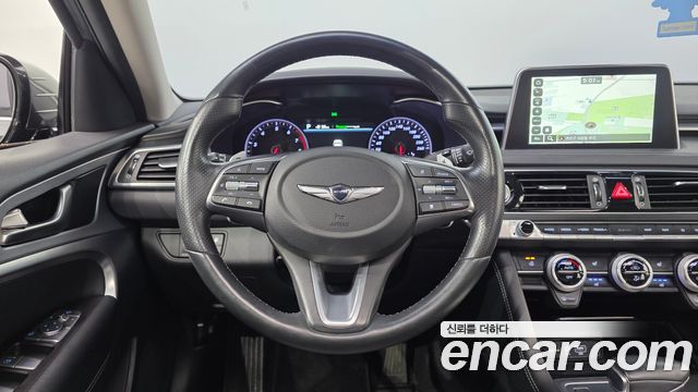 Genesis G70 2018 — photo 19