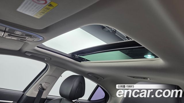 Genesis G70 2018 — photo 21
