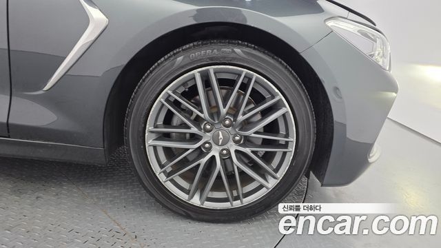 Genesis G70 2018 — photo 7