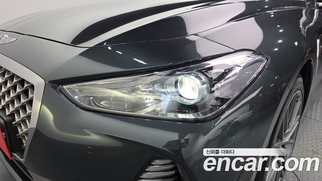 Genesis G70 2018 — photo 8