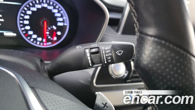 Genesis G70 2018 — photo 28