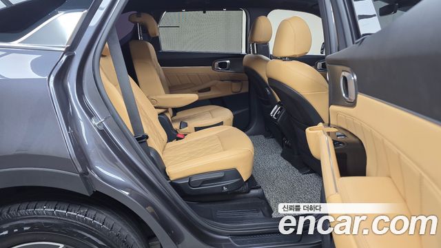 Kia Sorento 2022 — photo 12