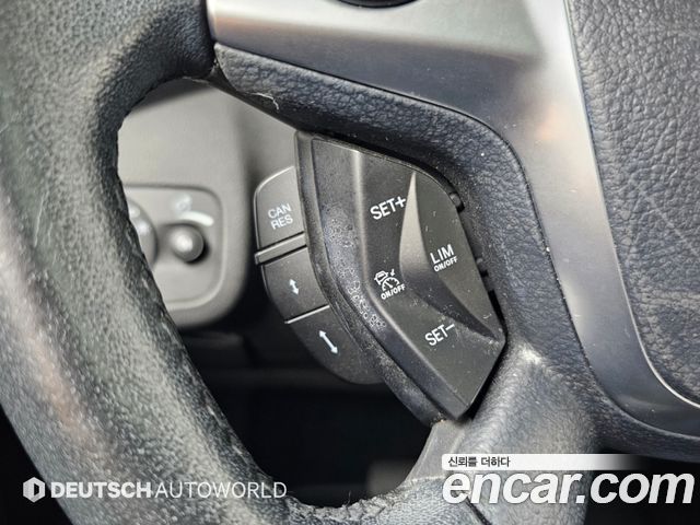 Ford Kuga 2016 — photo 17
