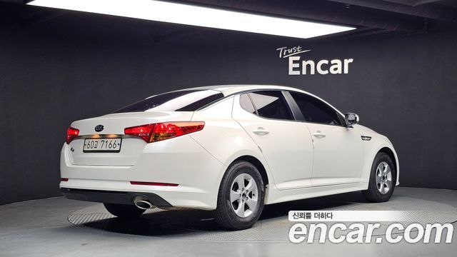 Kia K5 2013 — photo 2