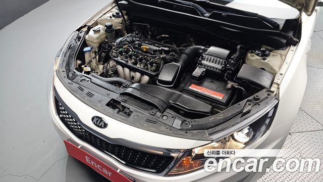 Kia K5 2013 — photo 6