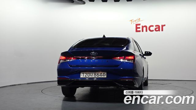 Hyundai AVANTE 2021 — photo 4