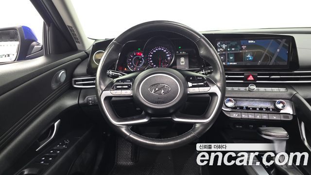 Hyundai AVANTE 2021 — photo 12