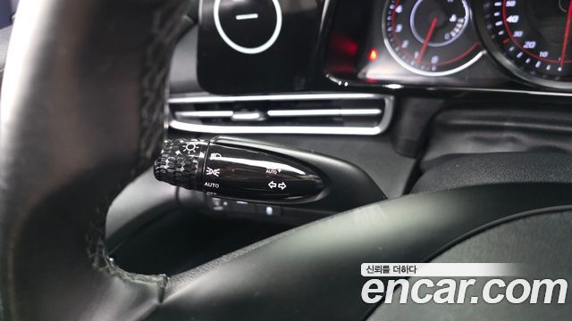 Hyundai AVANTE 2021 — photo 18