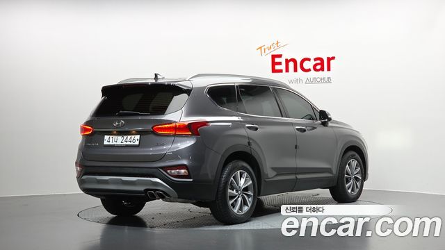 Hyundai Santafe 2019 — photo 2