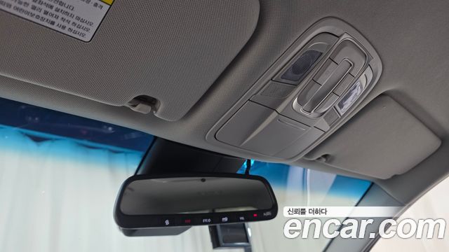 Hyundai Santafe 2019 — photo 24