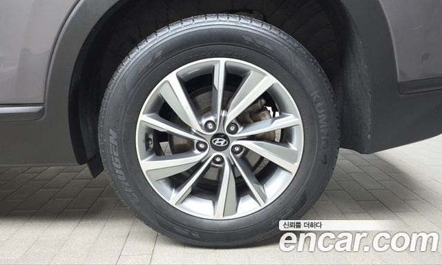 Hyundai Santafe 2019 — photo 7