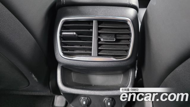 Hyundai Santafe 2019 — photo 30