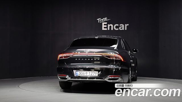 Hyundai Grandeur 2020 — photo 4