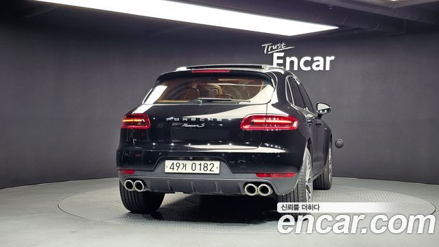 Porsche Macan 2016 — photo 4