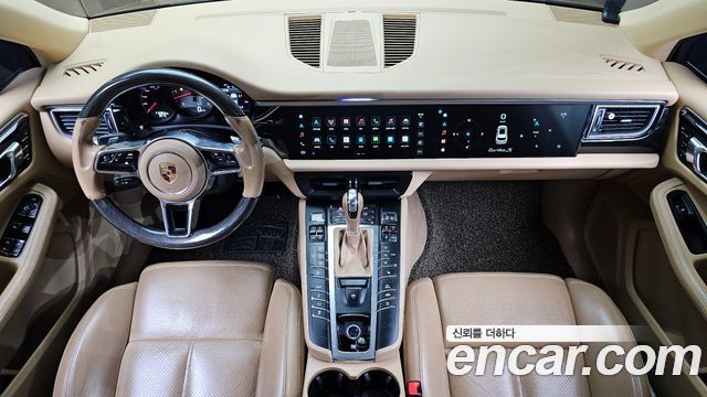 Porsche Macan 2016 — photo 7