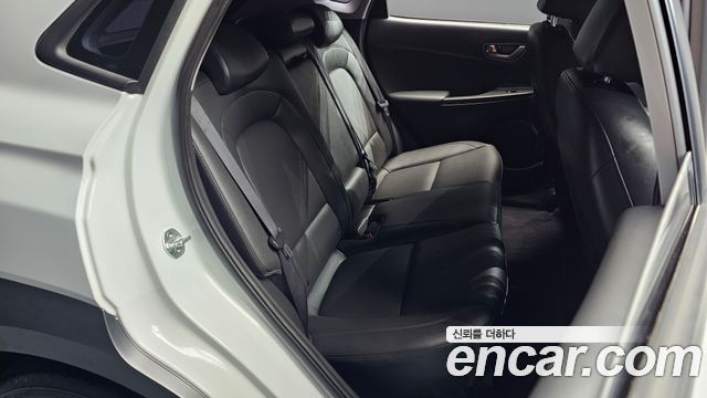 Hyundai Kona 2019 — photo 17