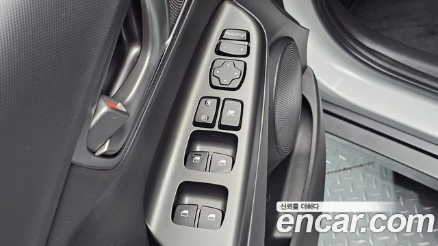 Hyundai Kona 2019 — photo 23