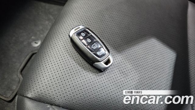 Hyundai Kona 2019 — photo 28
