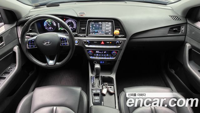 Hyundai Sonata 2018 — photo 10