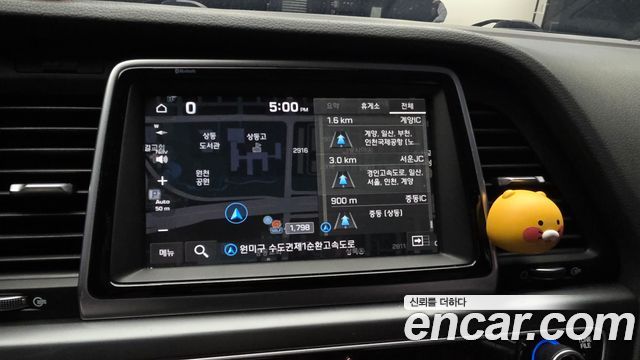 Hyundai Sonata 2018 — photo 32