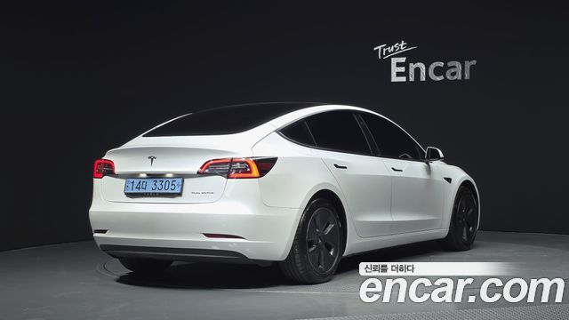 Tesla Model 3 2021 — photo 2