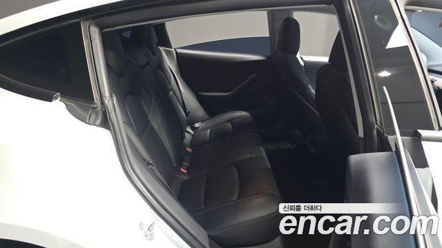 Tesla Model 3 2021 — photo 17