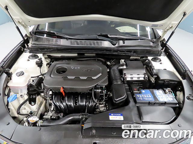 Hyundai Grandeur 2017 — photo 19