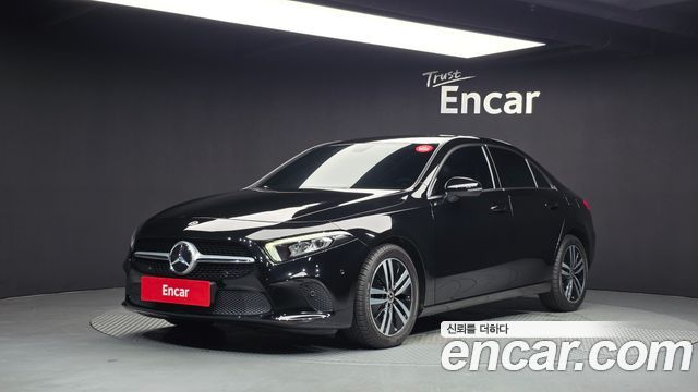 Mercedes-Benz A-Class 2021 — photo 1