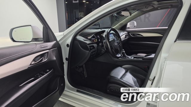Cadillac ATS 2018 — photo 10