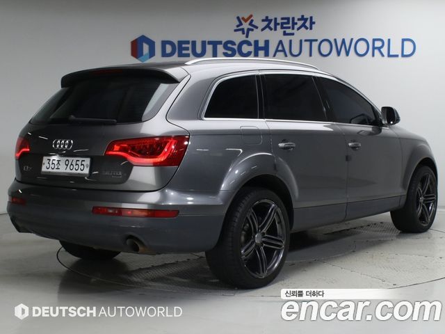 Audi Q7 2011 — photo 2