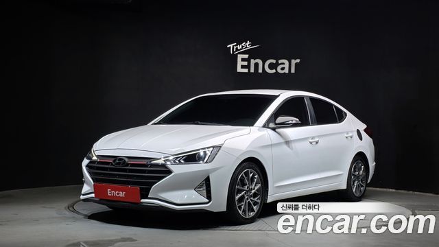 Hyundai AVANTE 2019 — photo 1