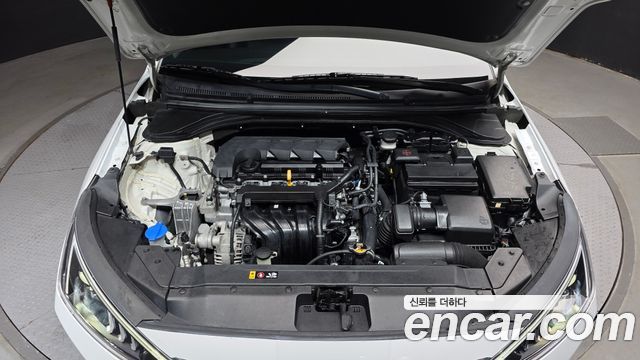 Hyundai AVANTE 2019 — photo 6