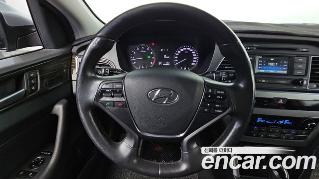 Hyundai Sonata 2015 — photo 11