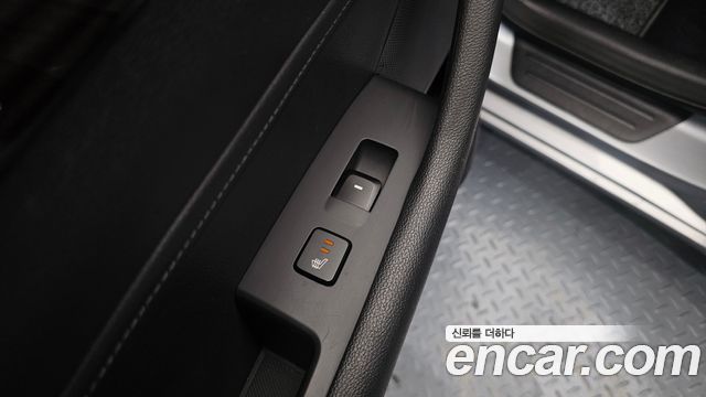 Hyundai Sonata 2015 — photo 16