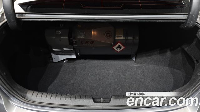 Hyundai Sonata 2015 — photo 20