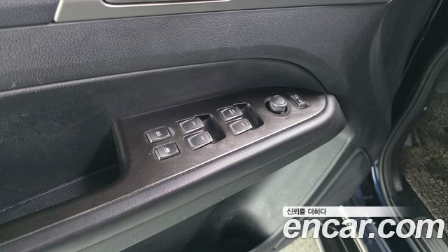 KG Mobility Rexton 2018 — photo 17