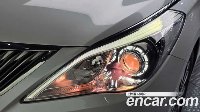 Hyundai Grandeur 2016 — photo 8