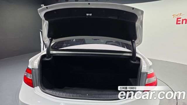 Hyundai Grandeur 2016 — photo 31