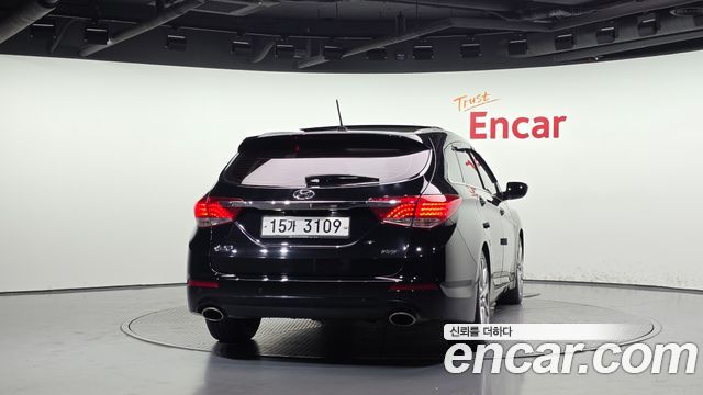 Hyundai i40 2012 — photo 4