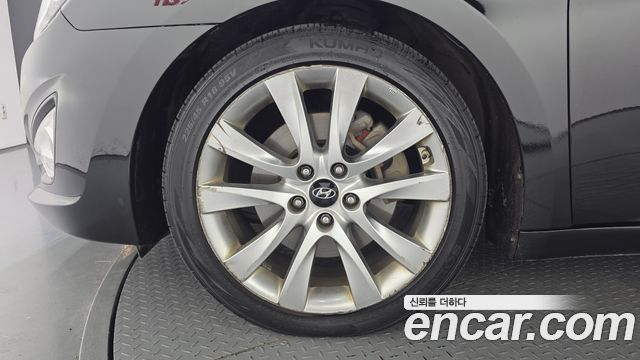 Hyundai i40 2012 — photo 5