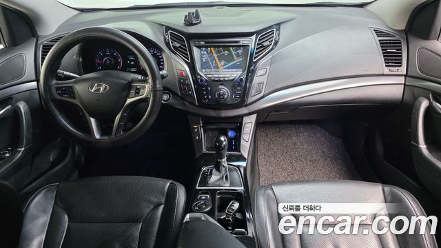 Hyundai i40 2012 — photo 7