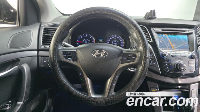 Hyundai i40 2012 — photo 13