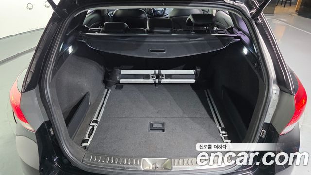 Hyundai i40 2012 — photo 20