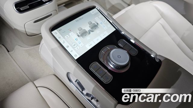 Genesis G90 2025 — photo 19